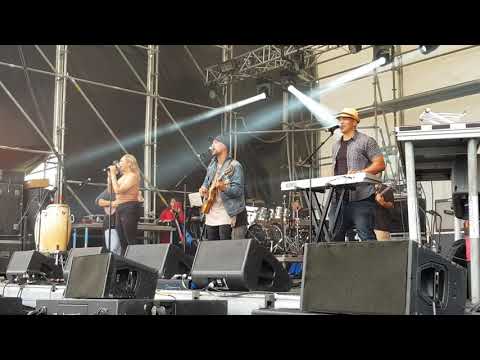 Tomorrow People - Feel Alright LIVE @ Manukau Sports Bowl - Mai Fm