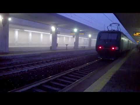 E464 023 XMPR+5 piano ribassato XMPR e Trenord - Monza 05/12/2016