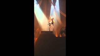 Amel Bent - En Silence - olympia 17/11