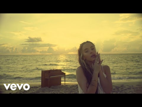 Evaluna Montaner - Uno Más Uno (Official Video)
