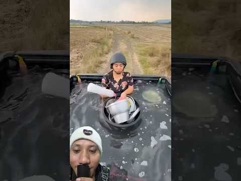 Cuci piring di mobil pickup ⁉️