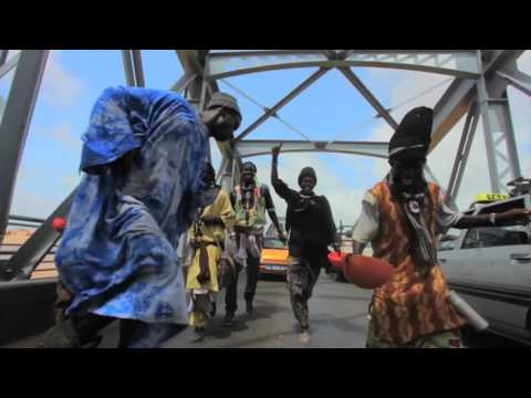 Carlou D - Sagn Sagn feat Gaston & Djiby Da Brain (Clip officiel)