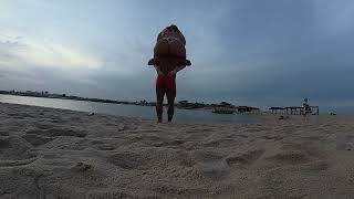 Download lagu Shoulder ride challenge on the beach mp3