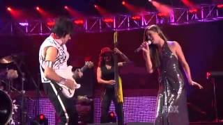 Joss Stone &amp; Jeff Beck - I put a spell on you - 2010 Live