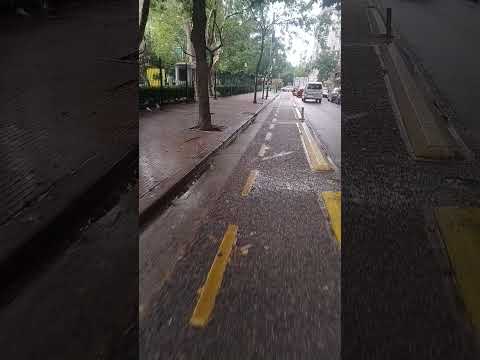MDN envíos/mandados recorriendo la calle Adolfo Alsina y Pasco CABA 🚲