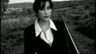 Lisa Nilsson - Den här gången (Officiell Video)