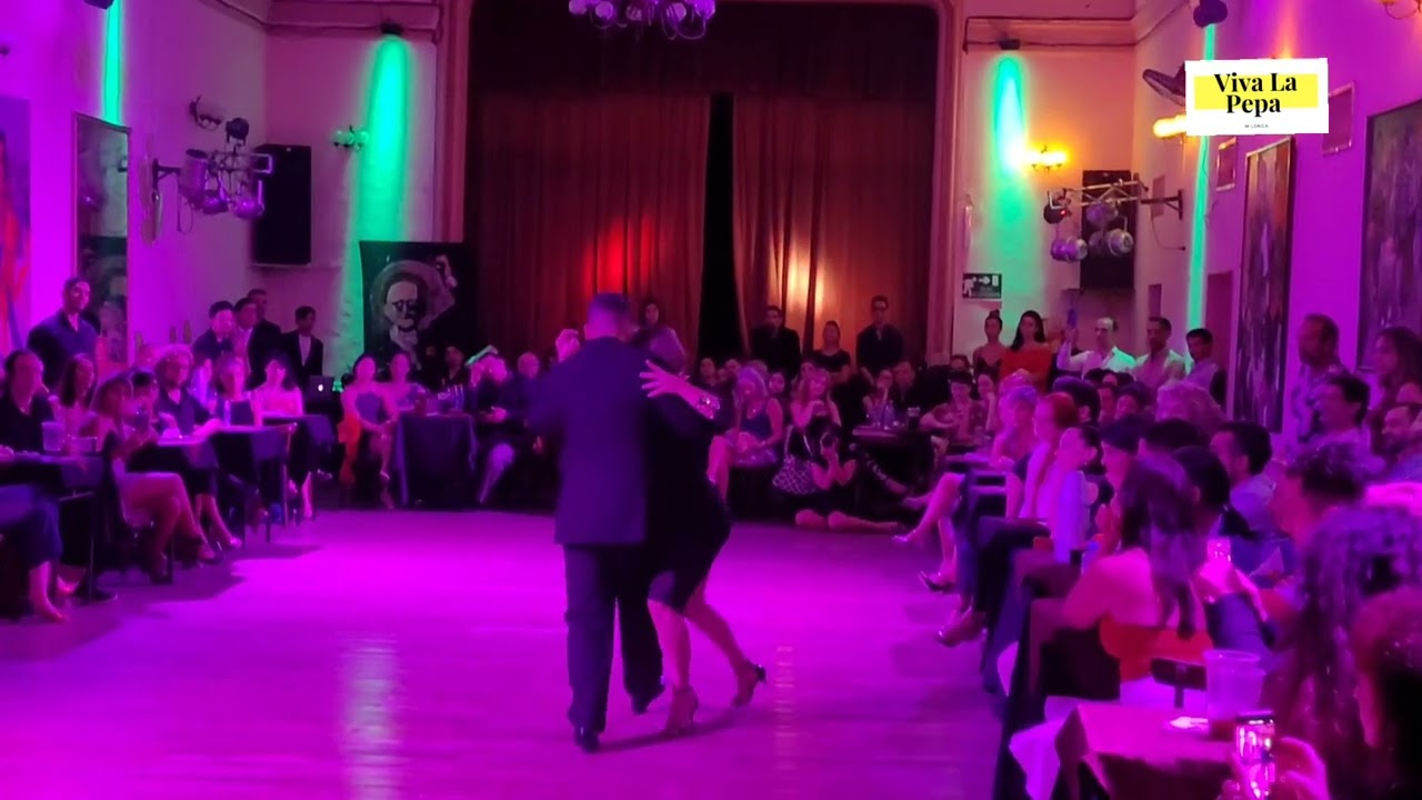 VIRGINIA PANDOLFI y ROBERTO ZUCCARINO en VIVA LA PEPA Milonga (1/3)