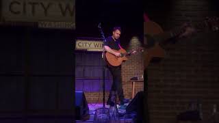 Howie Day 8/18/18 covering  White Teeth Teens by @lorde @howiekday