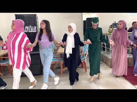 ÇOK AMA ÇOK GÜZEL BİR DÜĞÜN