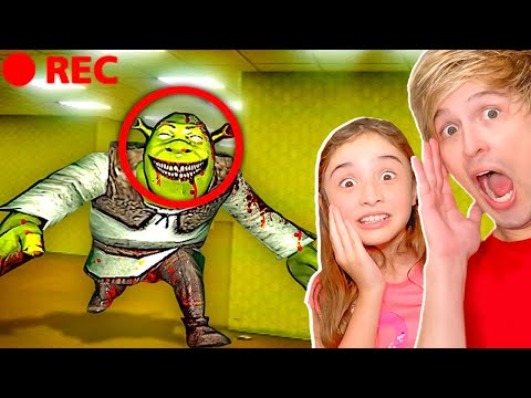 NÃO CONFIE no SHREK do ROBLOX AS 3 DA MANHÃ! Shrek in the Backrooms Roblox