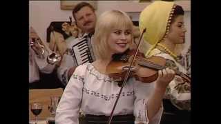 Lucia Sacaliuc - Sarba si Hora ca la Nord