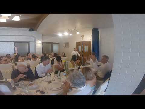 Ingresso Camerieri a ritmo di musica - Animazione per Matrimoni Travolgente -.Francesco Barattucci