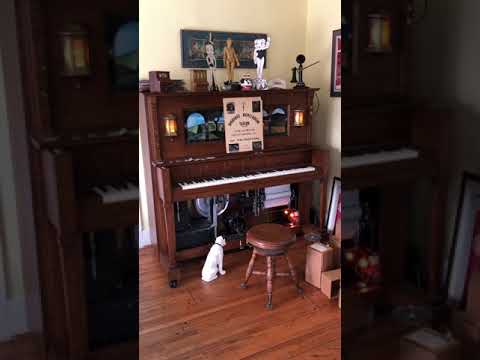 “Sittin’ On a Backyard Fence” (from “Footlight Parade”, 1933), Fox Trot: