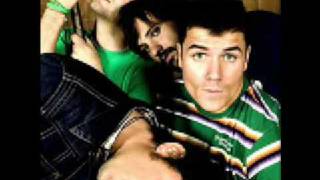 Siempre Cerca  EL CANTO DEL LOCO