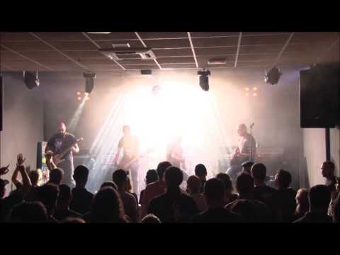 FURIOUS PEOPLE - That's Life Live in La Burbuja