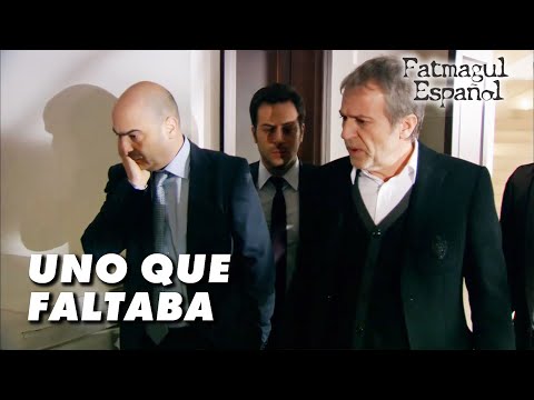 Fatmagul Spanish - Mustafa Fled from the House of the Living! - Section 63