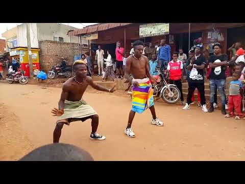 Alien skin ft Dexa Mukyusa MBATISANA ( Behind the Scenes