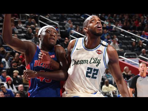 Highlights: Bucks 126 - Pistons 106 | 2.20.20