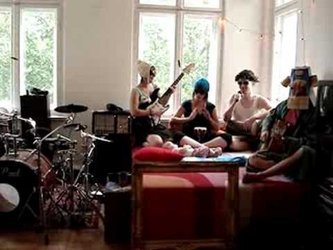 download lagu mp3 mp4 Pius Fox, download mp3 Pius Fox free downloadn, video klip Pius Fox