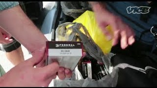 &#39;Gun Crazy USA&#39; by Vice - Shocking Legal Gun Deals