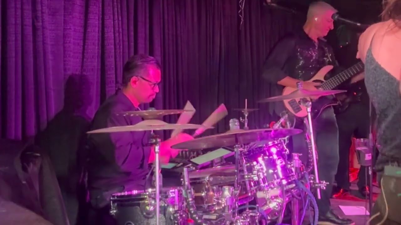 Promotional video thumbnail 5 for Jhun on Drums