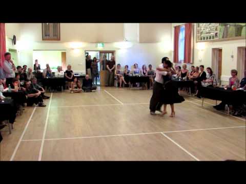 Pablo Rodriguez & Corina Herrera - D'Arienzo "No Mientas" 1/4 Menuda Milonga, UK
