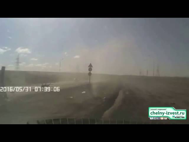 Появилось ВИДЕО жуткого столкновения грузовиков в Татарстане