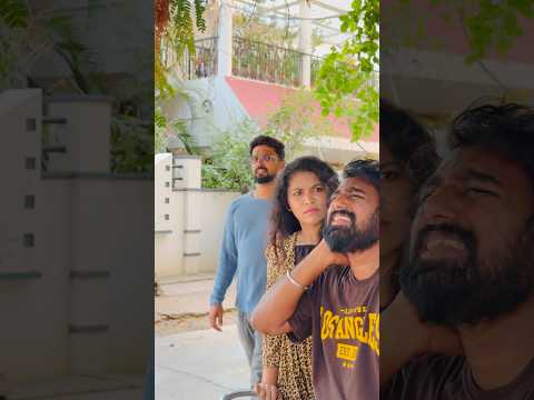 Ear phones pettukoni ila kuda vinocha!? #trending #youtubeshorts #love #sad #rich #poor #friends