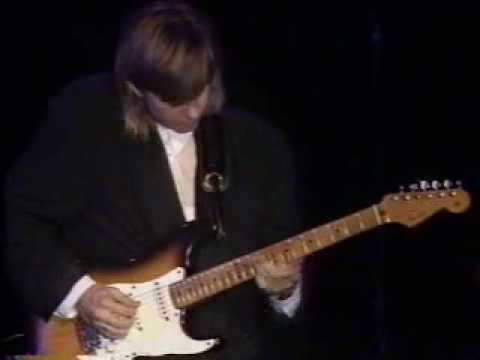 Eric Johnson - Cliffs of Dover - live 1990