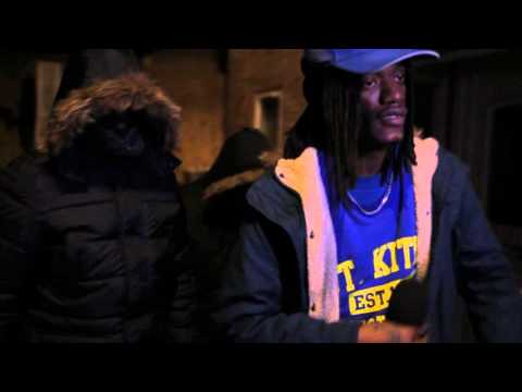 Snoop906- hard outhere (live hood proformance)