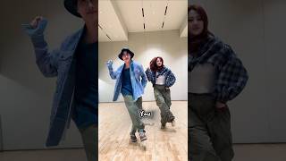 Download lagu j-hope, (feat. Miguel) - Sweet Dreams (Lyrics) #songlyrics​​​ #sweetdreams​​​ #jhope​​​ #miguel mp3