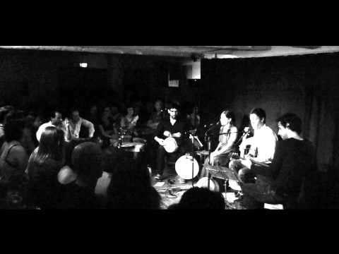 Piers Faccini & Les Chemirani - To Be Ground Meson - La Meson (17-05-15)