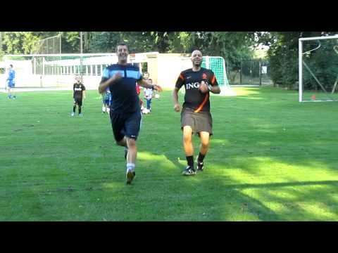 F7 SVS Training : Piet en Ronny doen de oefening voor (2 sept 2012)
