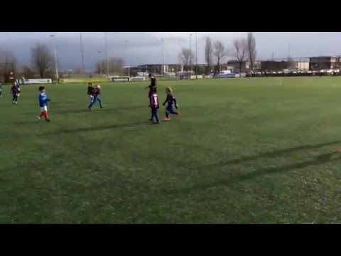 Isai in actie Abcoude f9 vs BFC f16