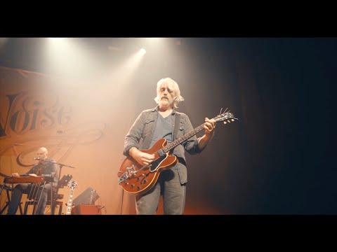 LeNoise - 'Words (Between The Lines Of Age)' (Neil Young cover) live at CC Palethe