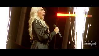 Mónica Naranjo - No Voy A Llorar | Chicas Malas | Sacrificio - Medley | En Directo Premios Dial 2026