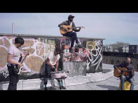 LaVitrola.cl: Kominas - Again & again