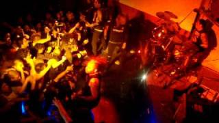 The Casualties en Costa Rica 19/04/2010 - PT2 - Tomorrow Belongs To Us (Futuro Destruido)