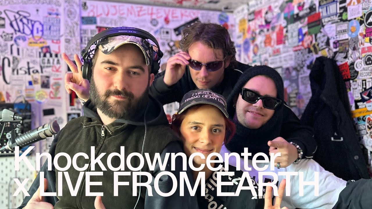 Unknown Artist - LIVE FROM EARTH