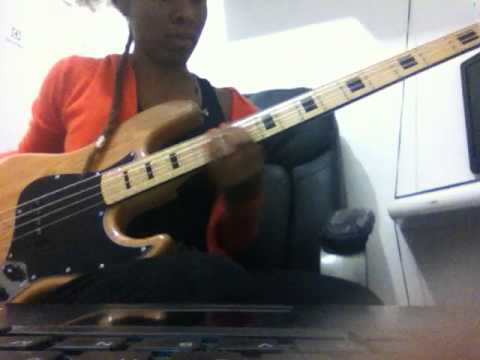 Ana Karina Sebastião - Groove Tagima Jazz Bass