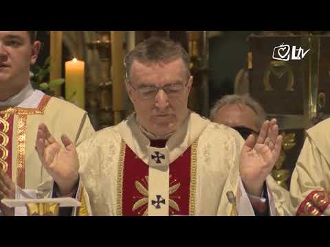 Izdvojeno 29.3.2018. - Misa posvete ulja u zagrebačkoj katedrali