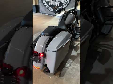 FLHRXS 2025 Road King™ Special