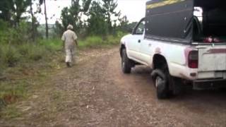 preview picture of video 'Fiji Flat Tire Koroyanitu'