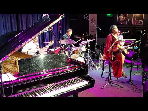 Persona Bell Entertainment video.