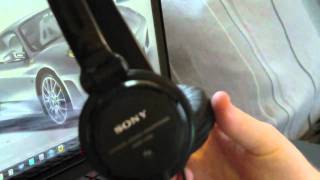 Video thumbnail for Sony MDR-V150 Headphone Review by Philly Tech Check