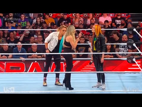 Trish Stratus confronts Becky Lynch - WWE RAW 8/21/2023