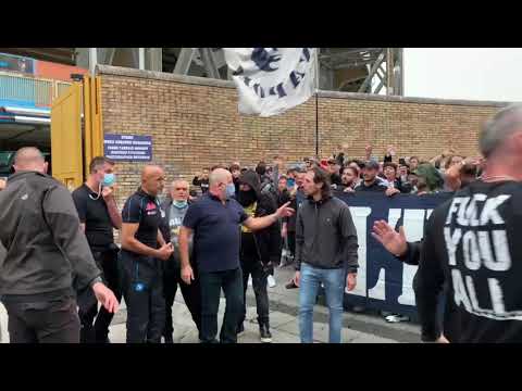 Spalletti parla con gli Ultras all'esterno del Maradona