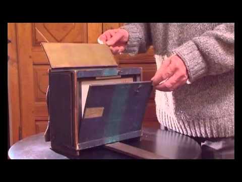 Le Diorama de Daguerre : reconstitution sur maquette d'une séance du Diorama Théâtre.