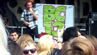 brokenCYDE live @ WARPEDTOUR 2009 - BREE BREE
