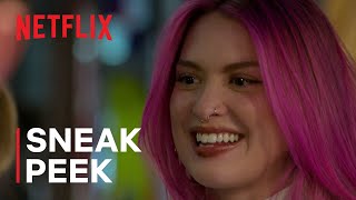 Netflix Alex DMs Madison | Love is Blind: Season 8 | Sneak Peek
